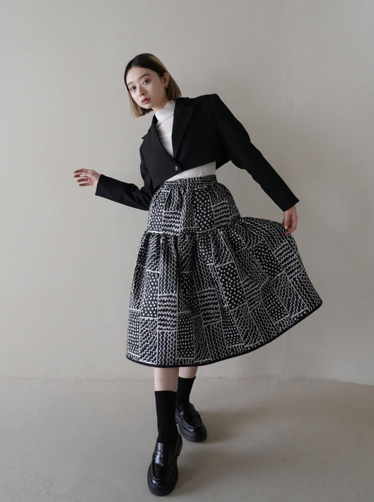 pattern volume skirt