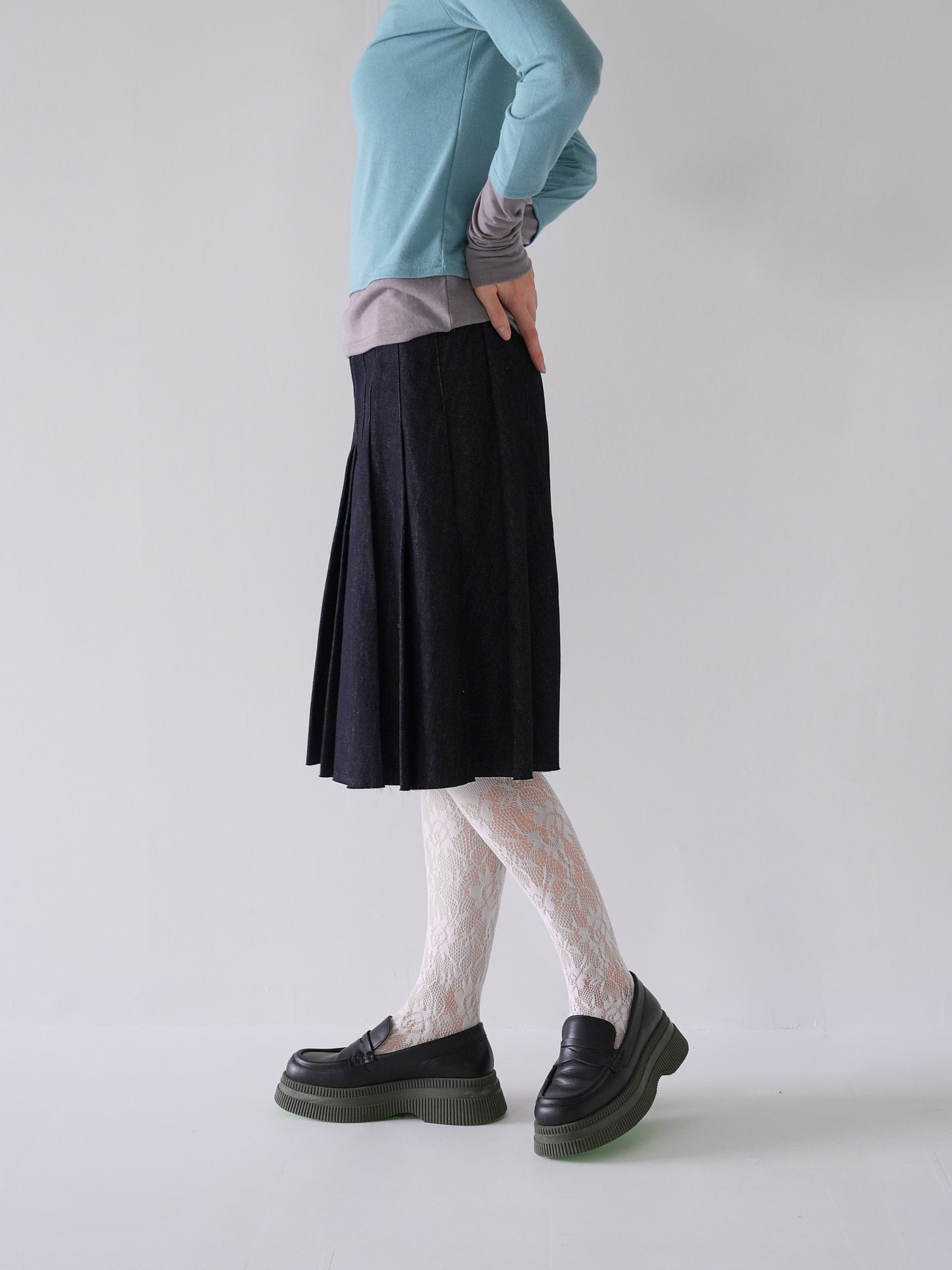 uncut denim pleats midi skirt