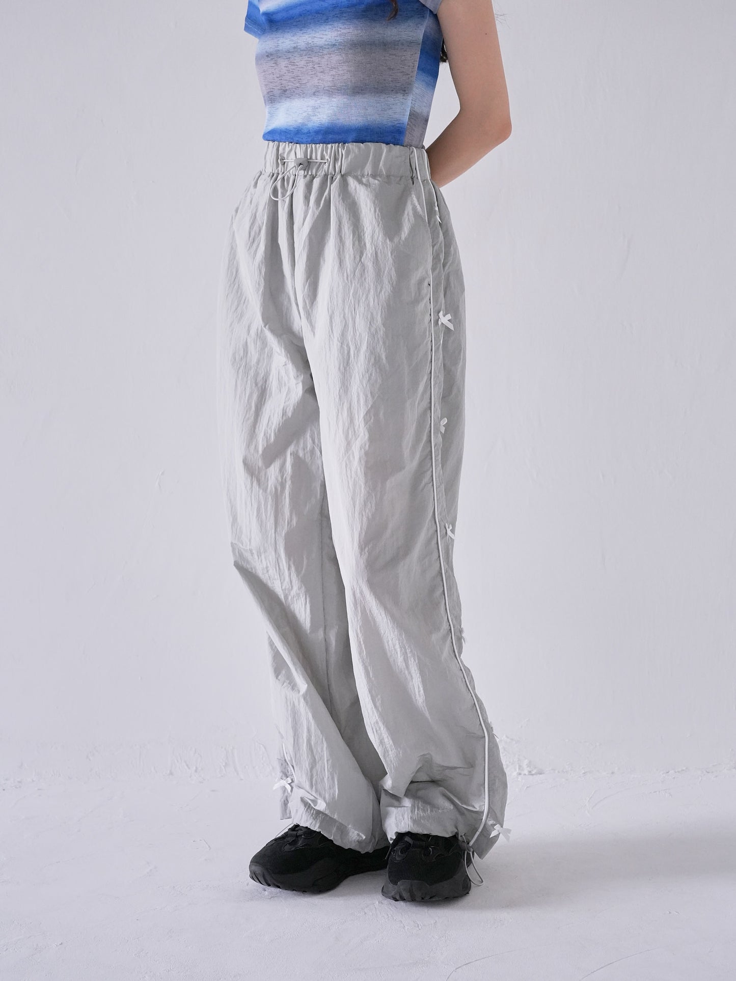 side ribbon nylon pants