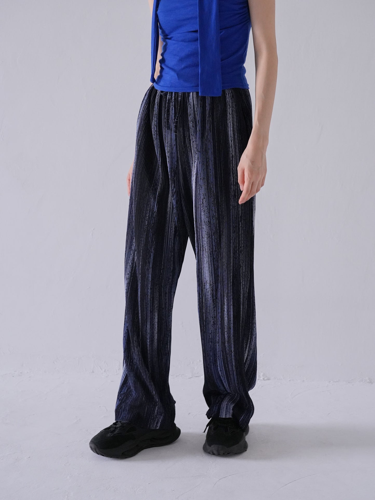 flowing ink pleats pants