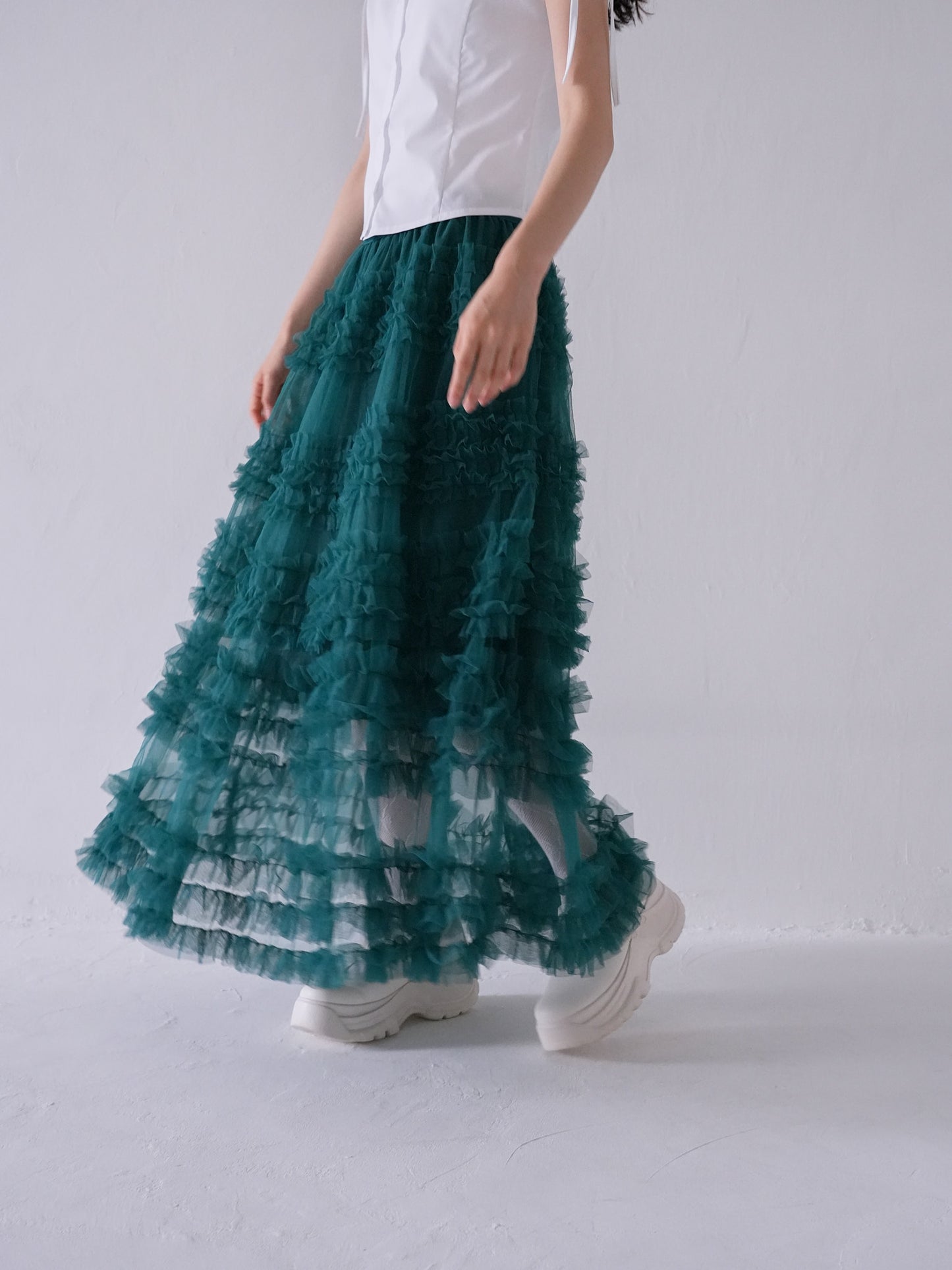 volume frill tiered skirt