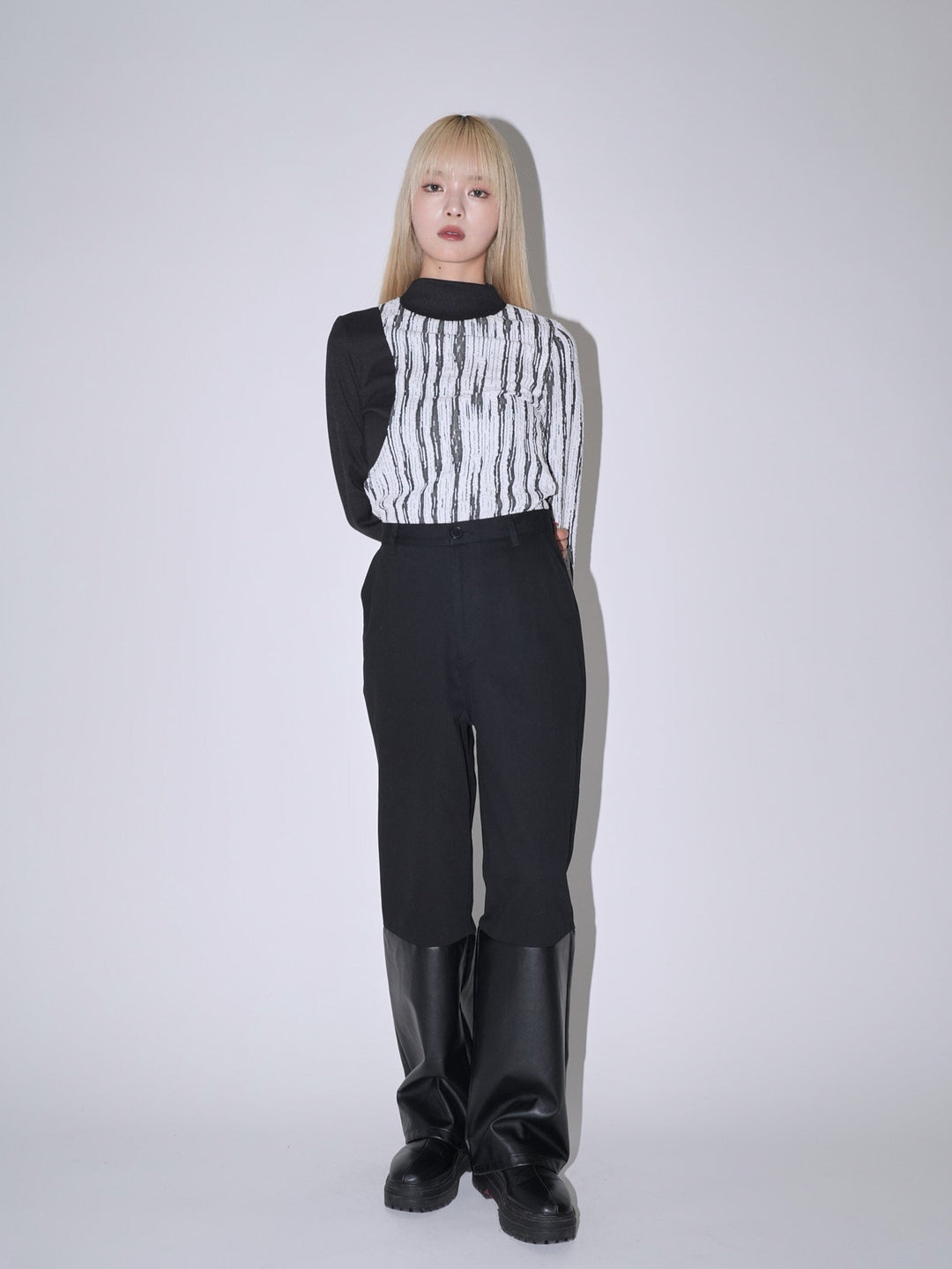 fake leather switching pants
