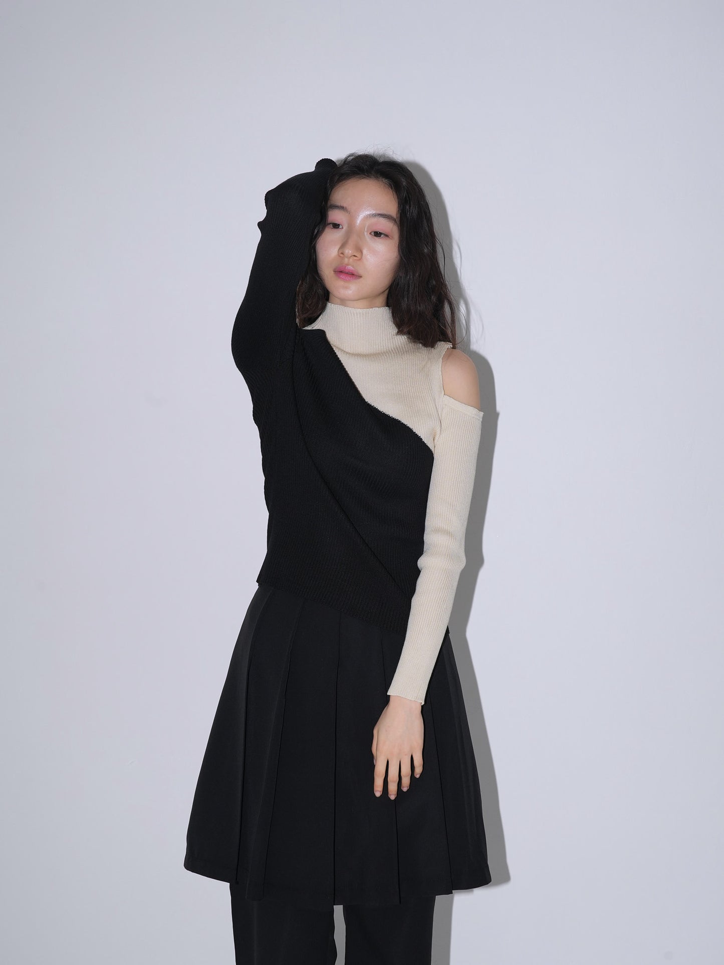 two tone shoulder hole knit