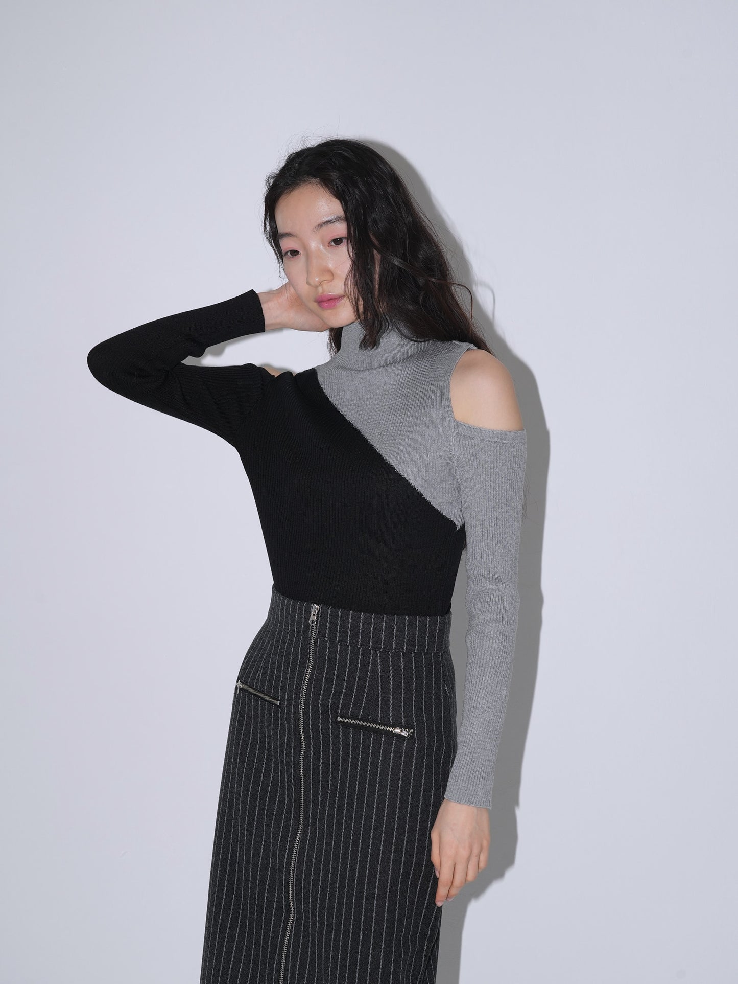 two tone shoulder hole knit