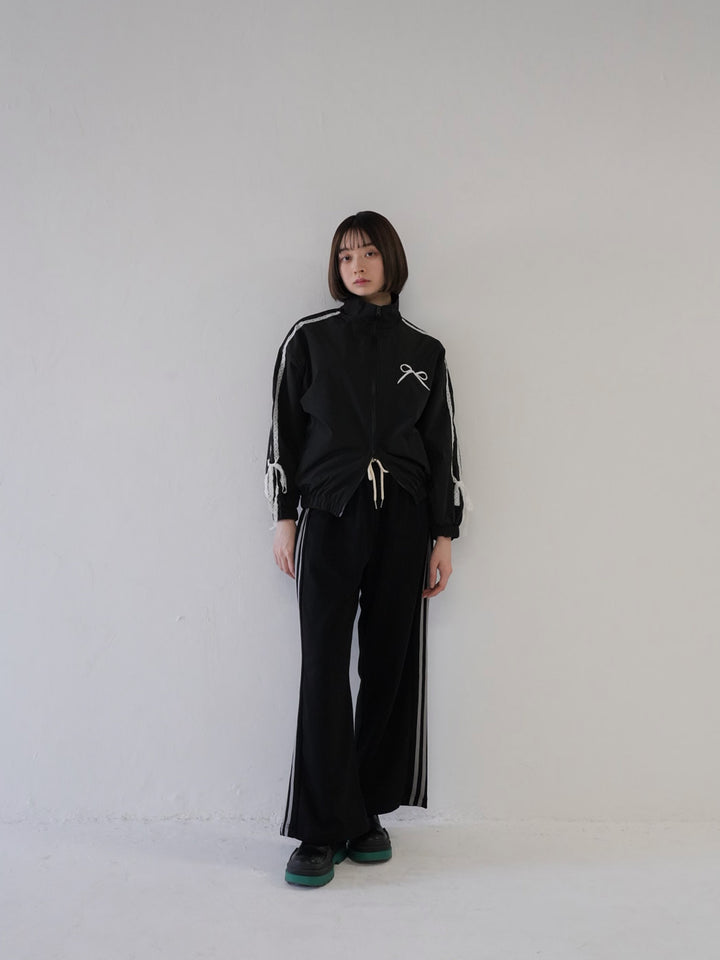 side lace line blouson