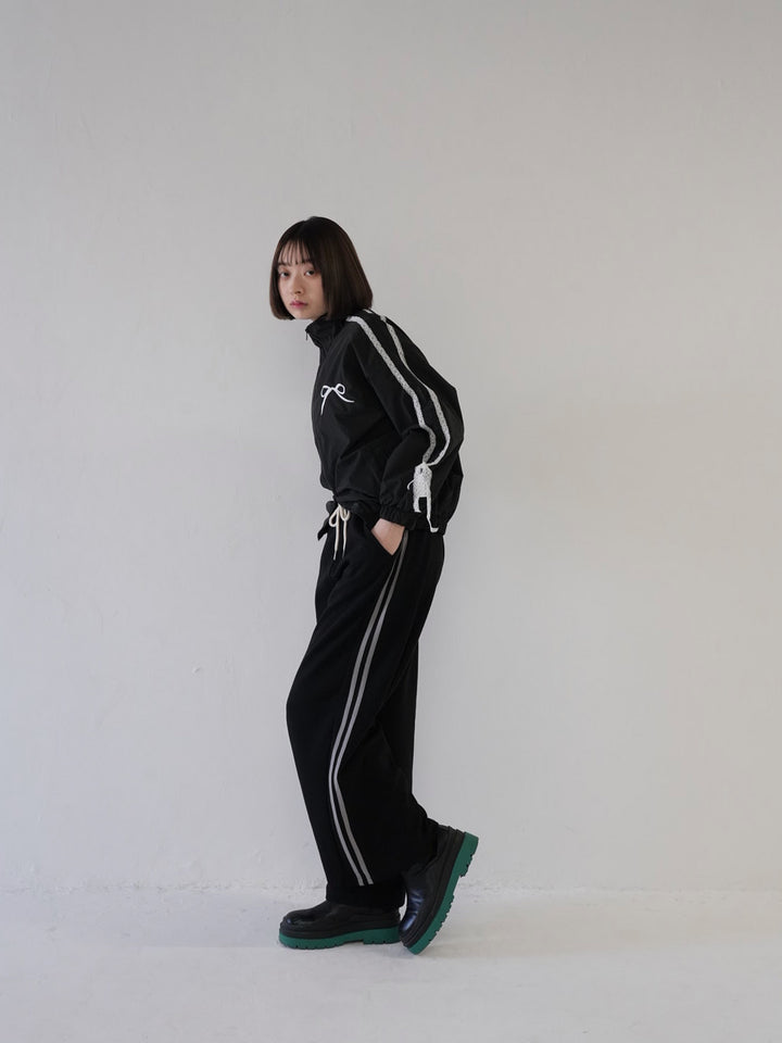side lace line blouson