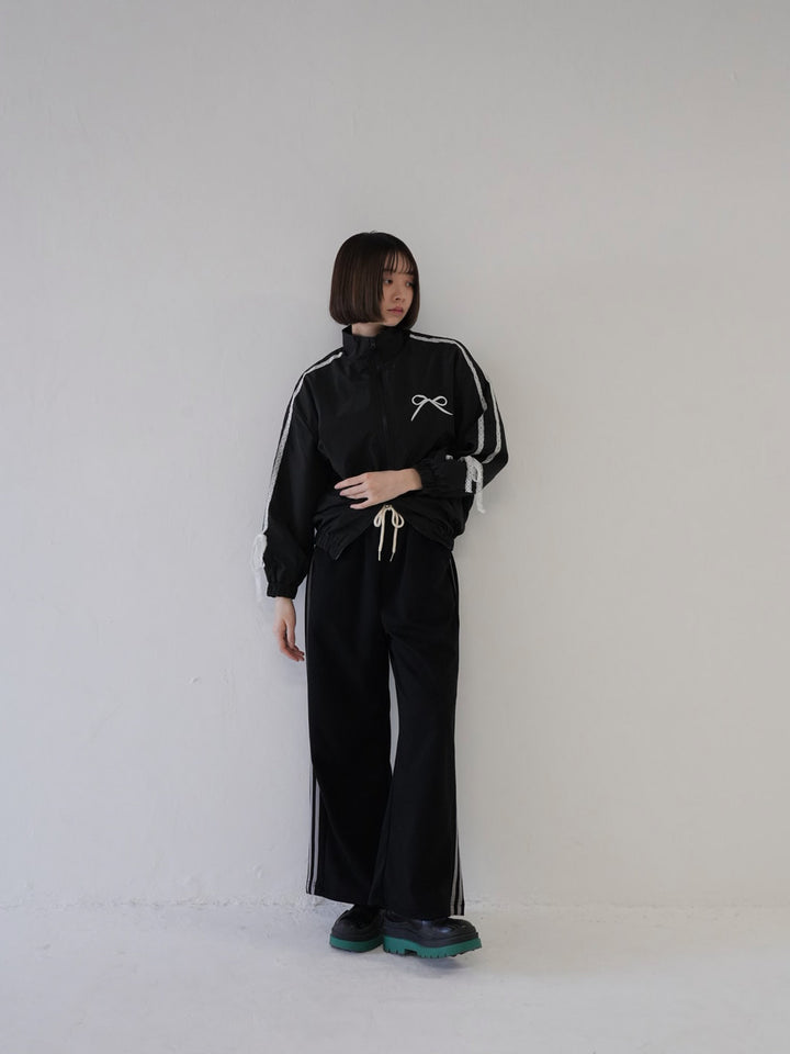 side lace line blouson