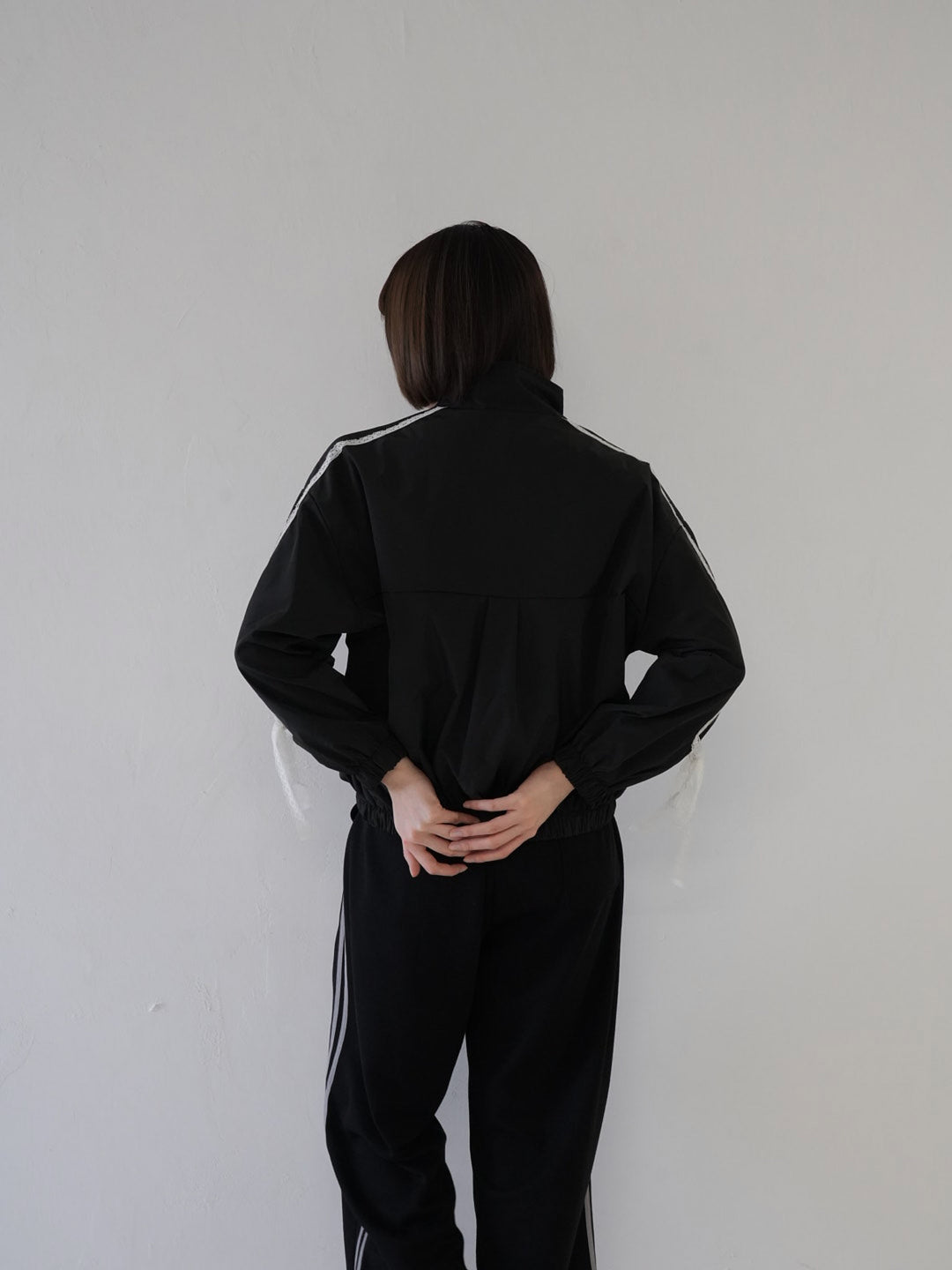 side lace line blouson