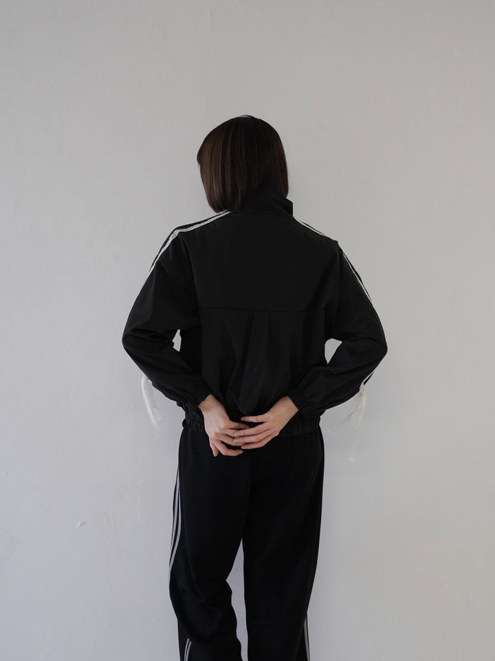 side lace line blouson