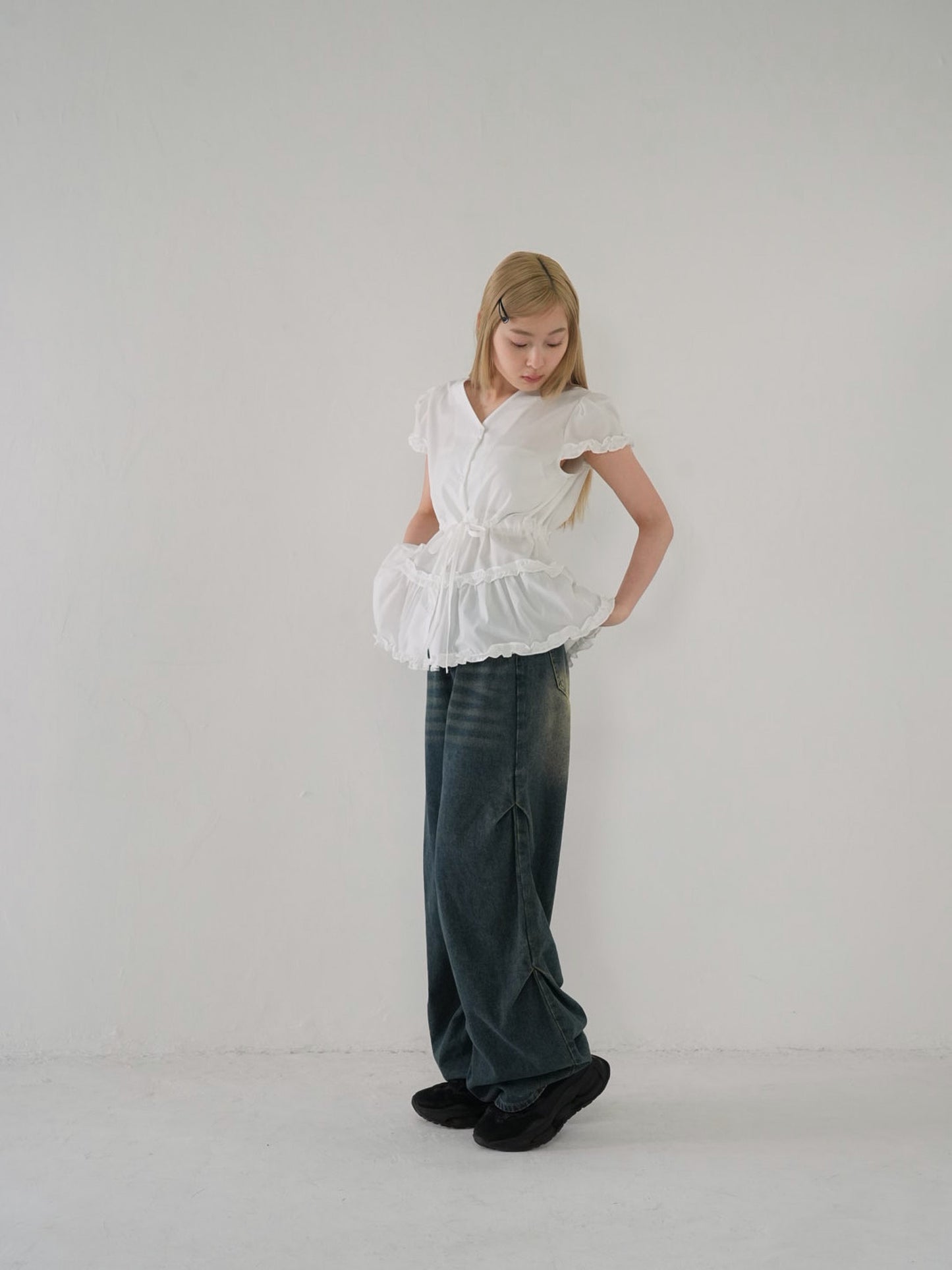 hem frill blouse