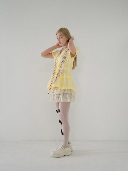 hem frill blouse