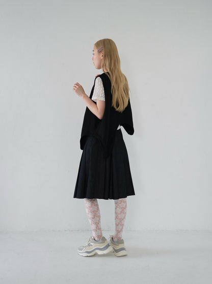 unique curve knit vest