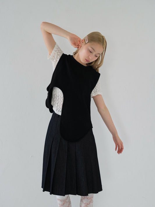 unique curve knit vest