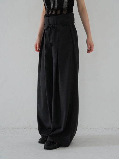 linen like tuck slacks