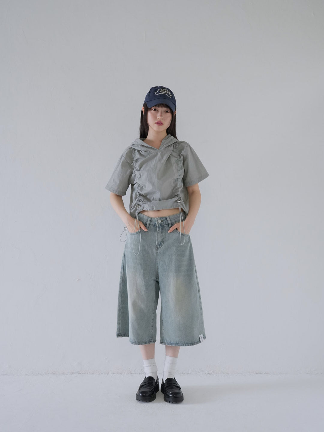 hooded drawstring crop tee