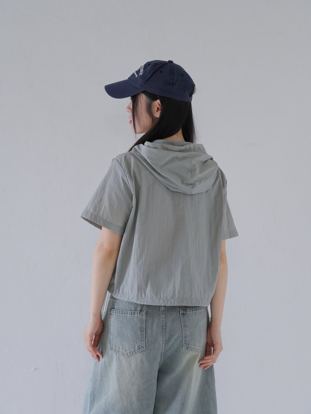 hooded drawstring crop tee