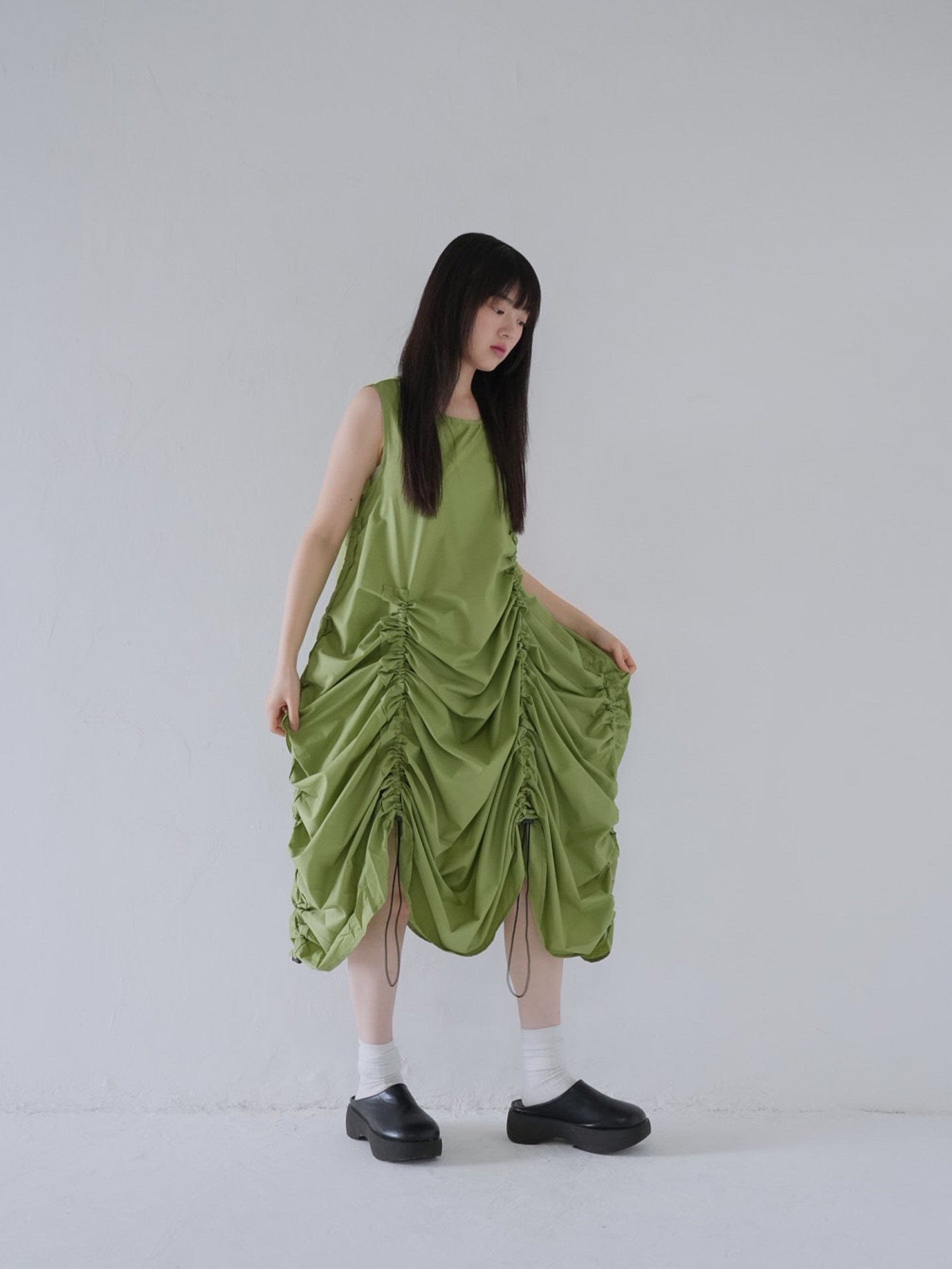 drawstring balloon maxi dress｜ノースリーブバルーンワンピース