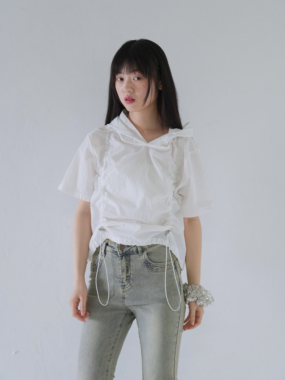 hooded drawstring crop tee