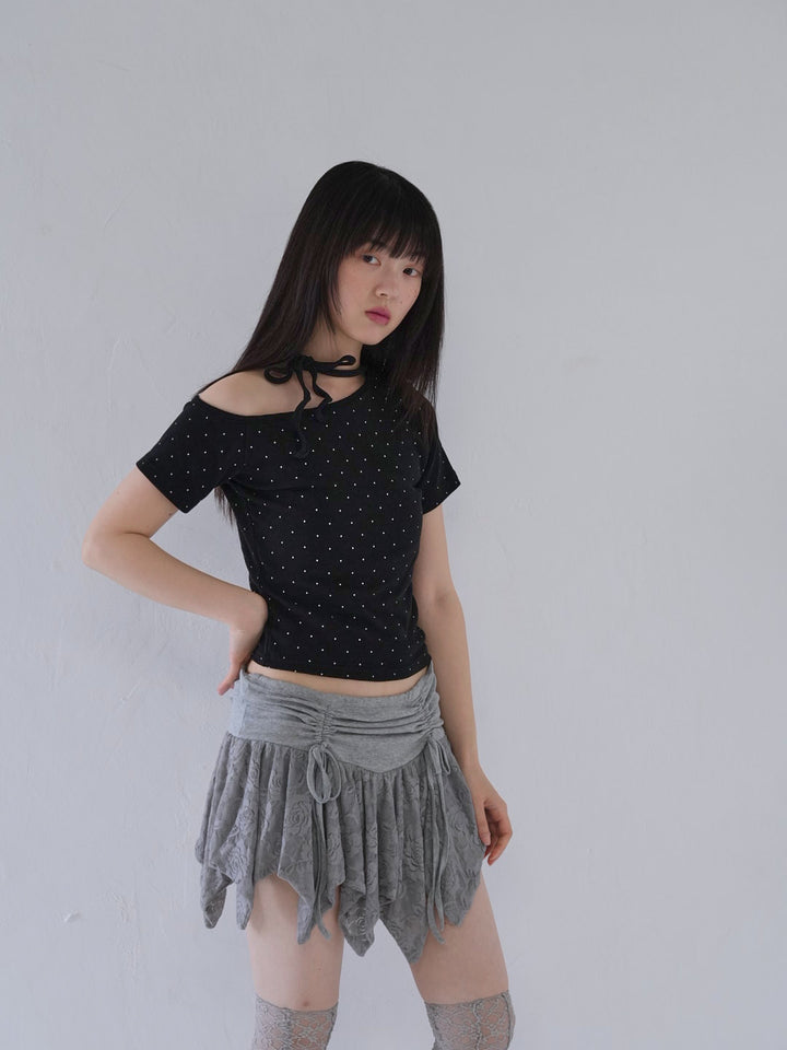 dot ribbon neck tee