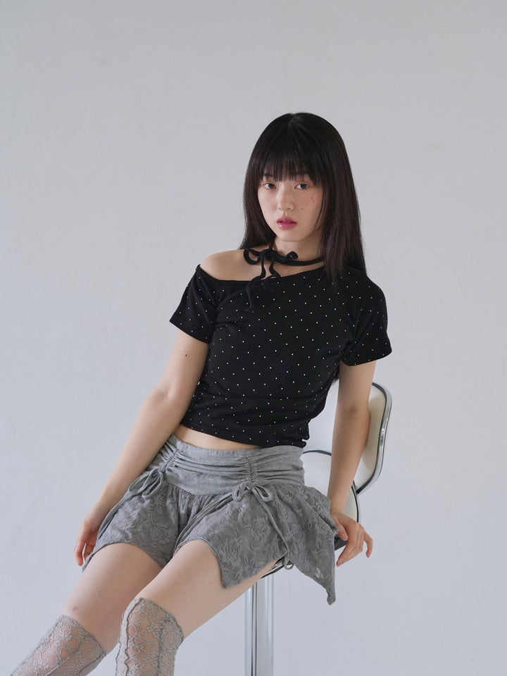 dot ribbon neck tee