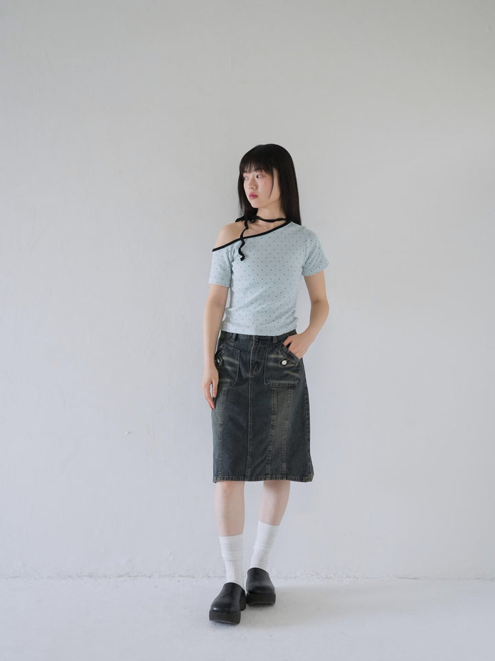 dot ribbon neck tee