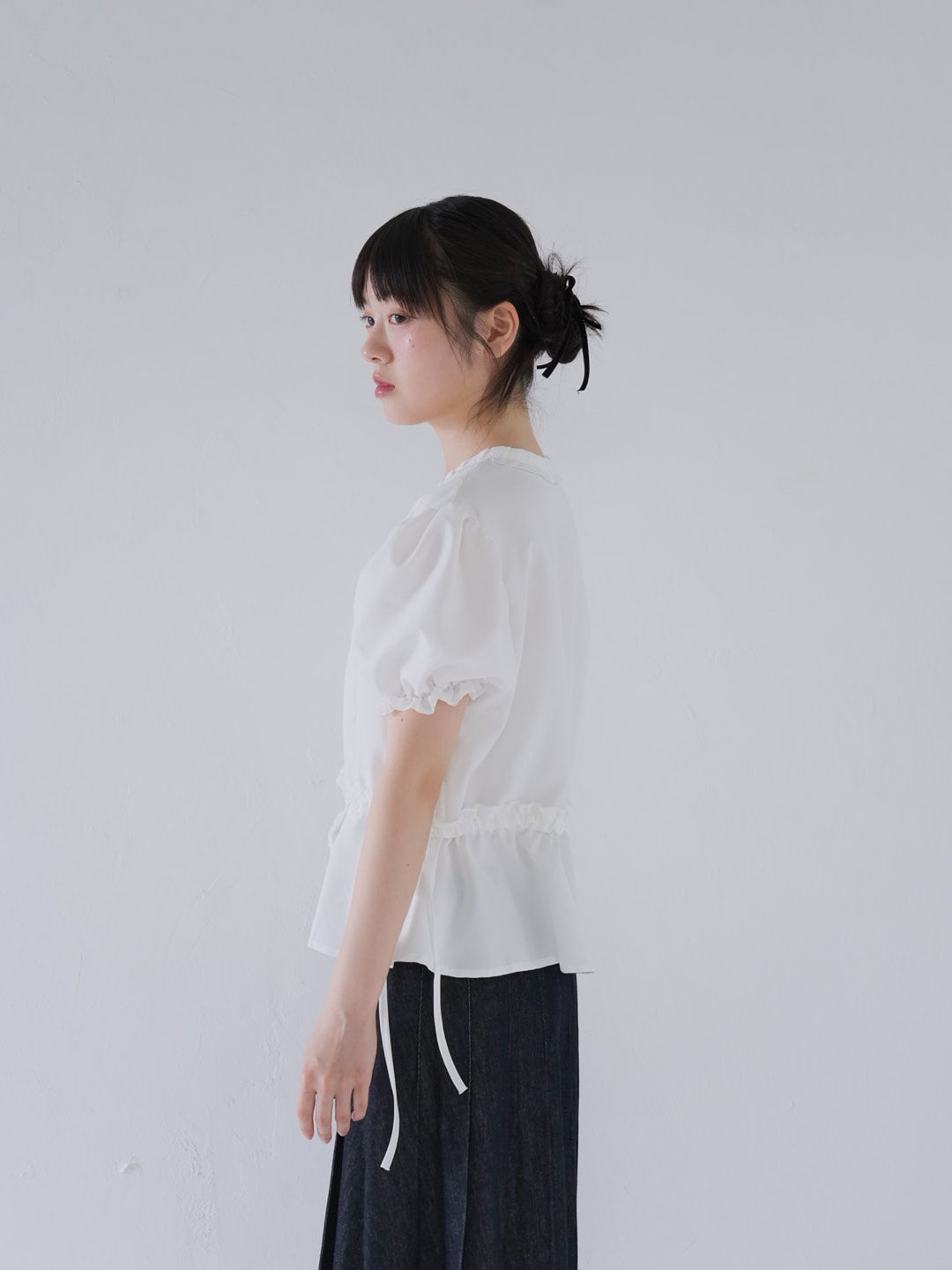 ruffle trim puff sleeve blouse