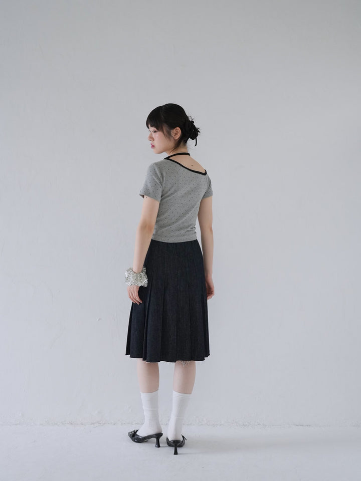 dot ribbon neck tee