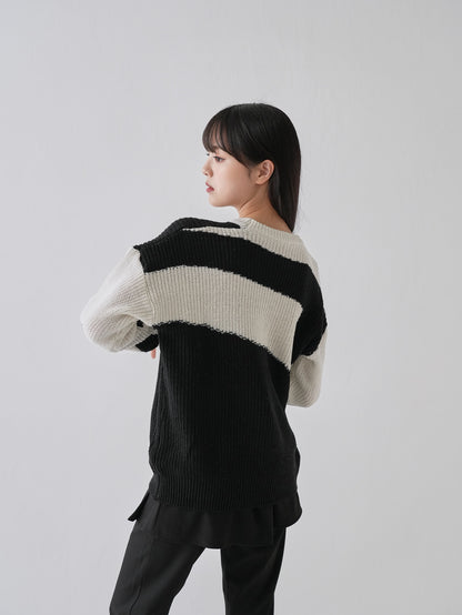 sparse pattern knit