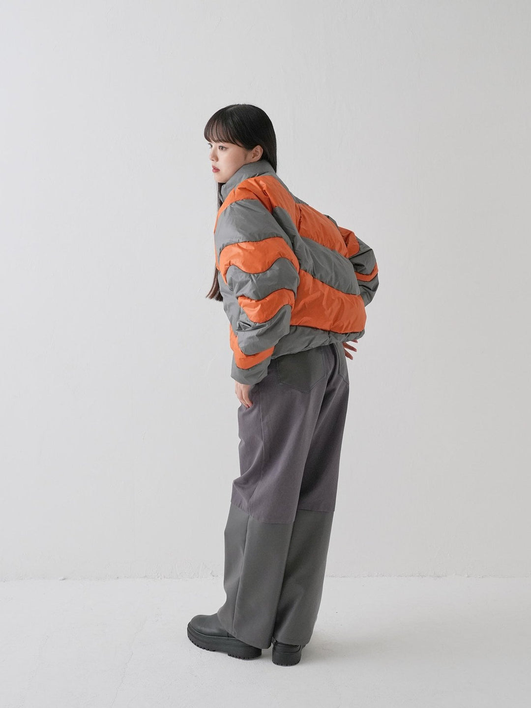 【9月19日発売予定】wave bicolor down jacket