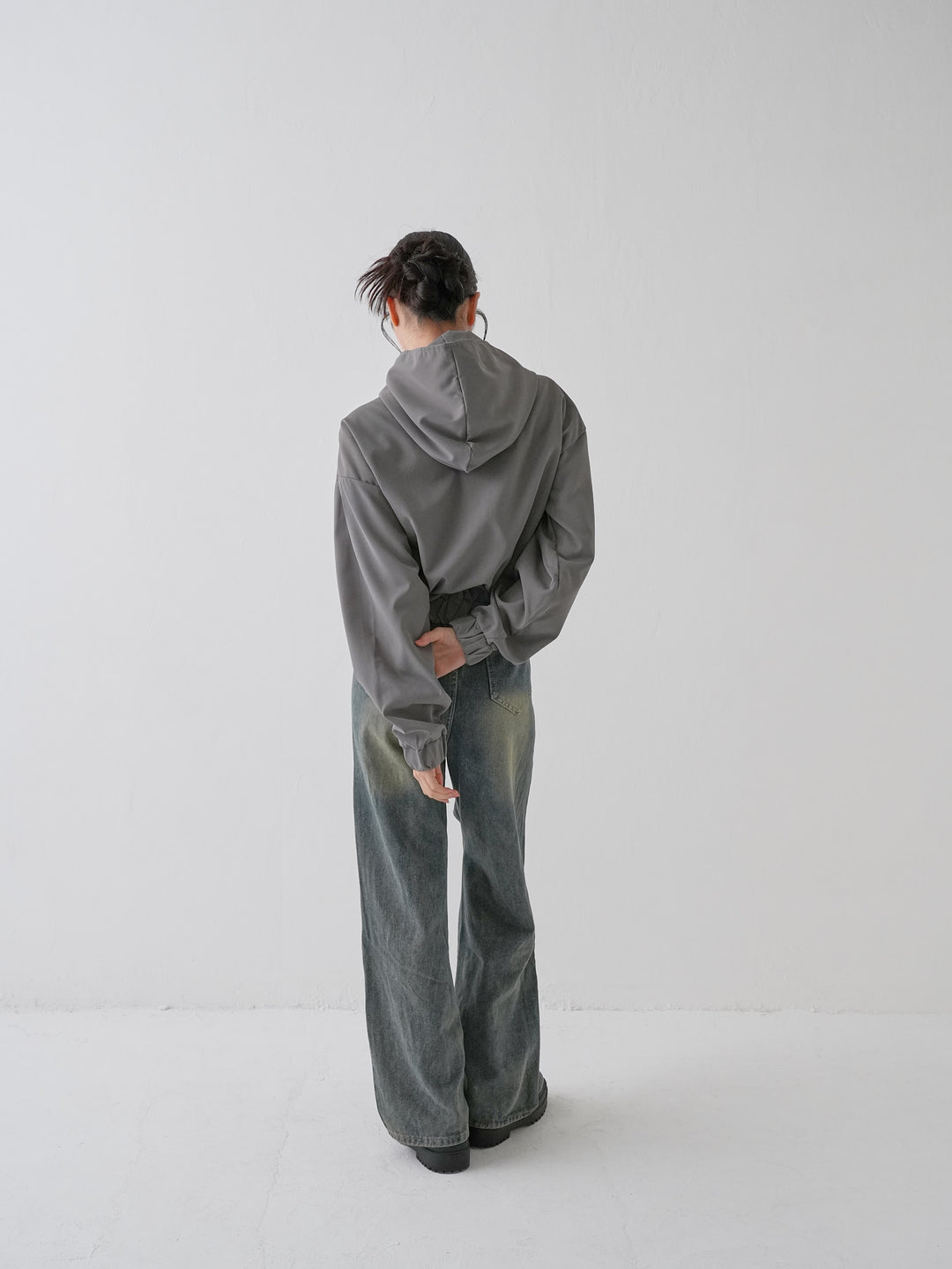 studs cut denim pants