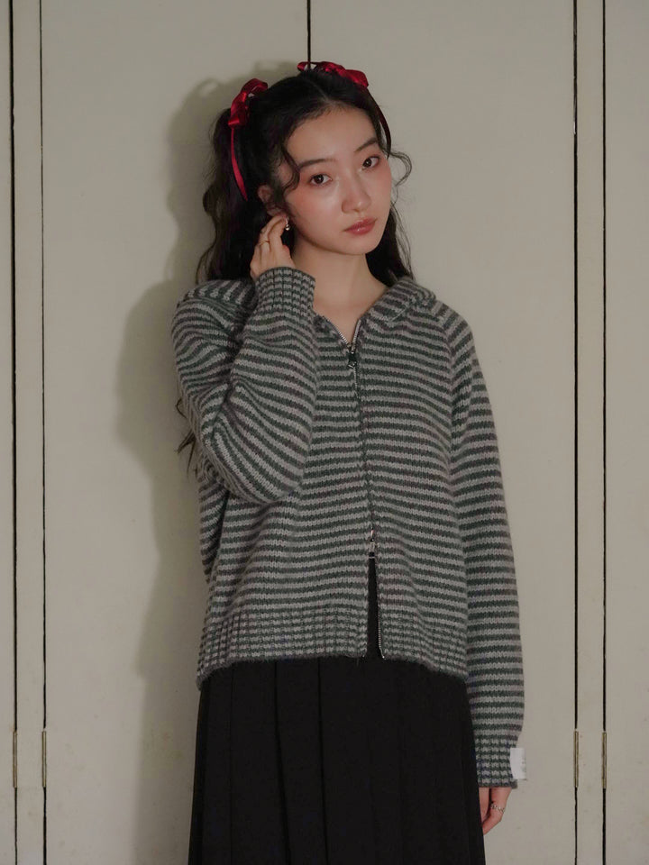 border knit zip hoodie