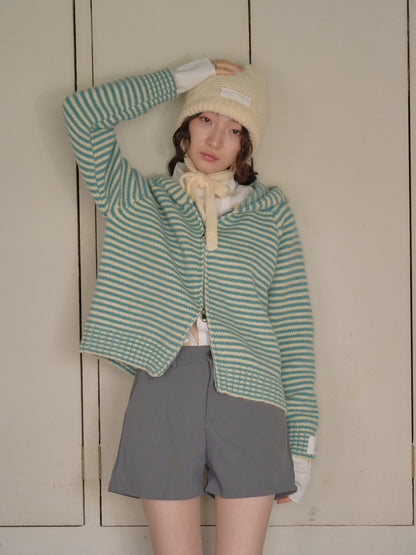 border knit zip hoodie