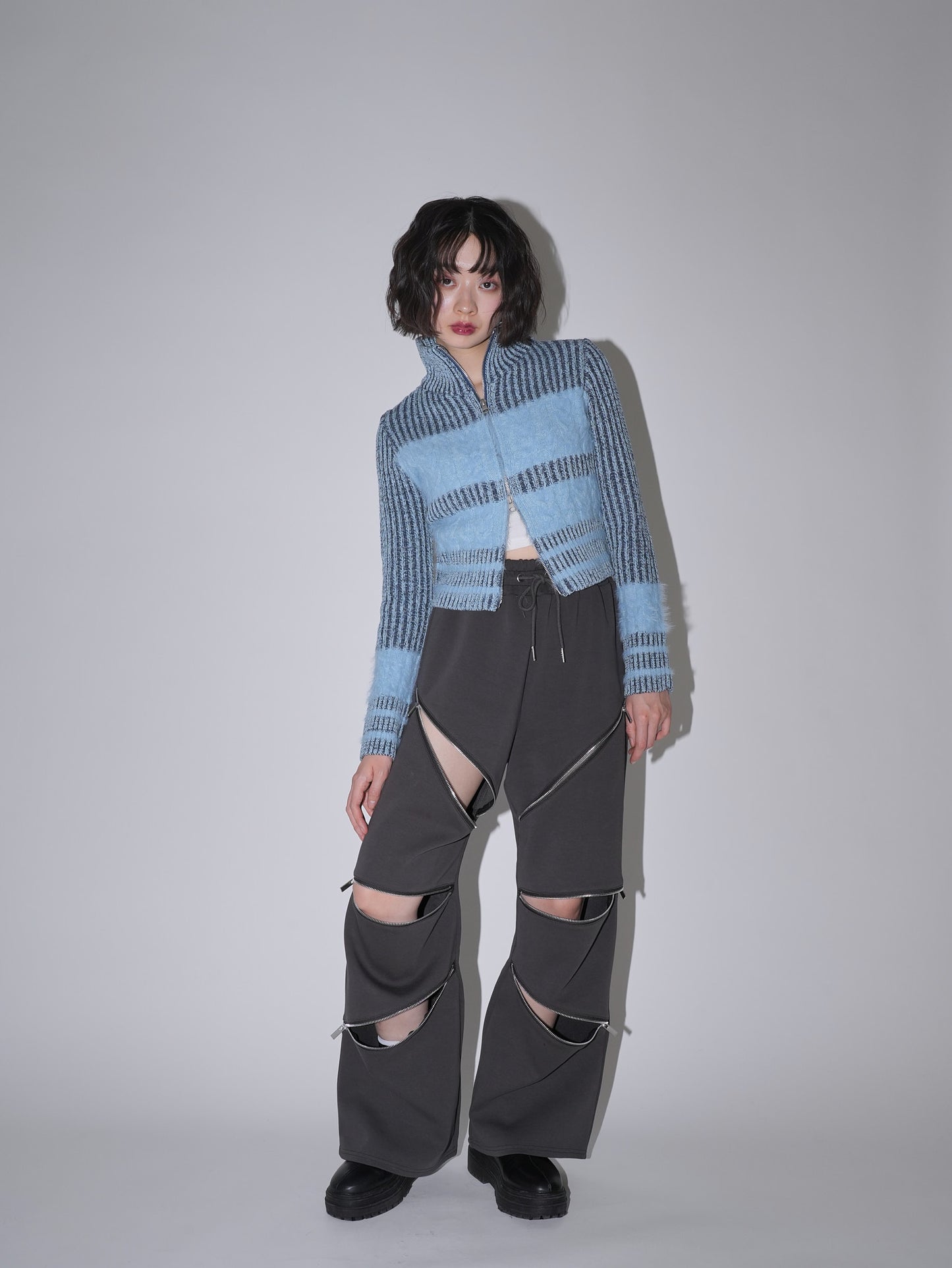 random zip pants