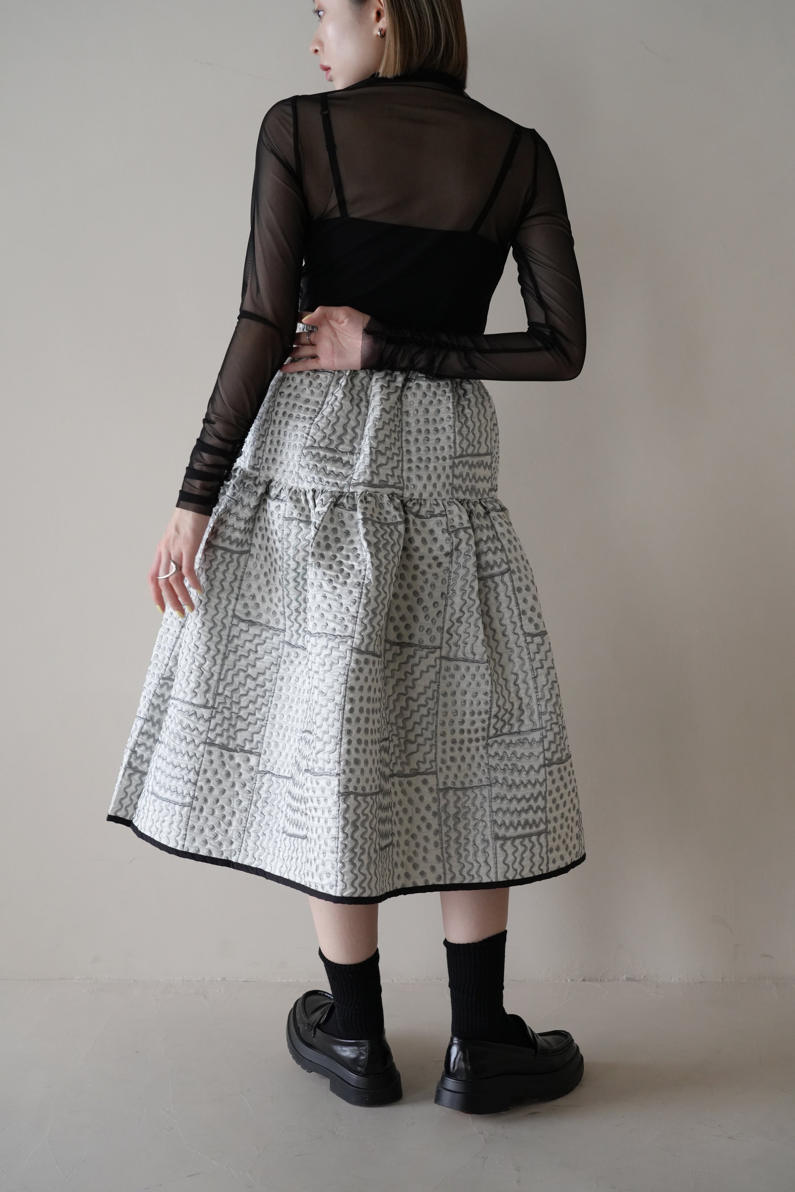 pattern volume skirt