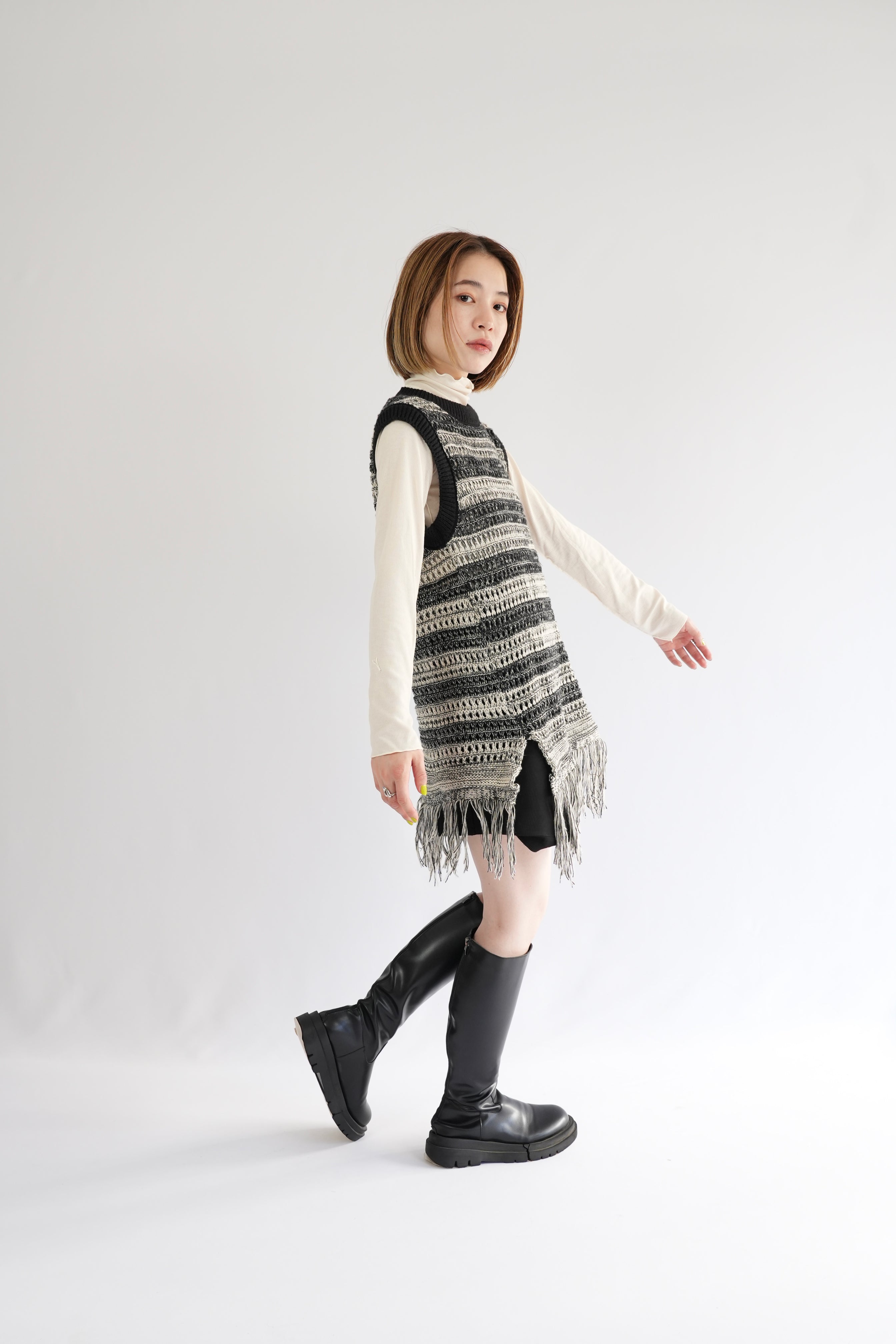 border fringe vest